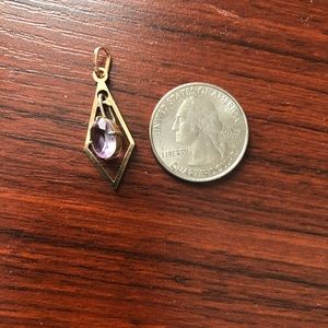 Amethyst & gold pendant